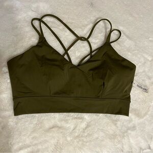 New with tags core 10 women’s shorts bra
